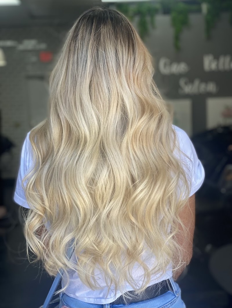 Ciao Bella salon at work